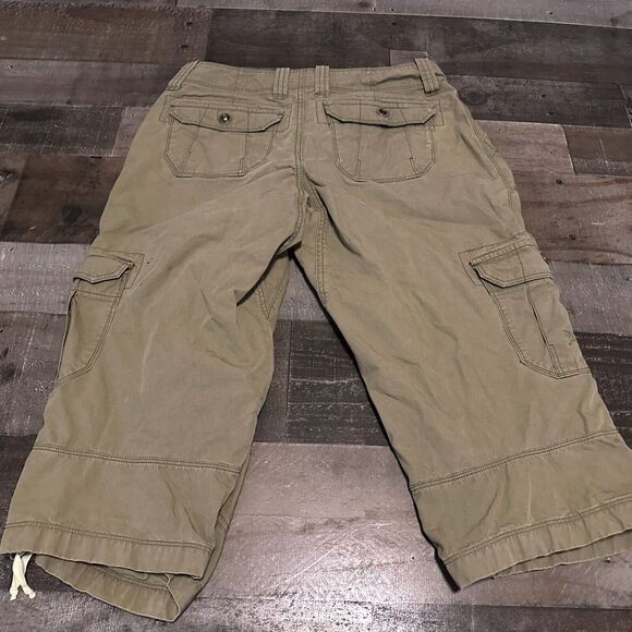 Arc'teryx khaki tan cargo capri crop pants size 8 women's 18" ins - Picture 4 of 9